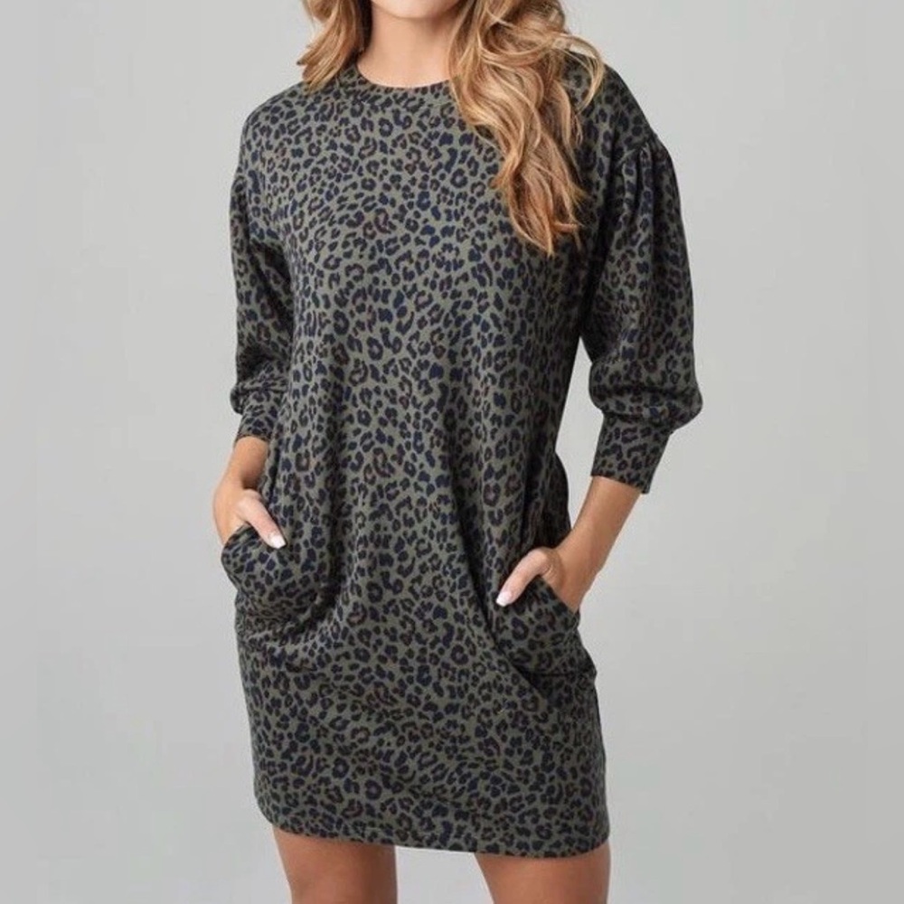 Velvet by Graham & Spencer Sweatshirt Dress Anthropologie Small